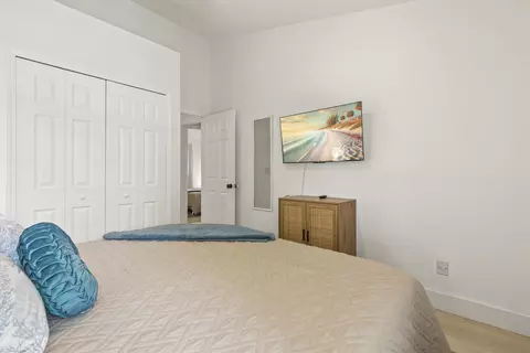 Bedroom - 5448 5th St, Saint Augustine, FL 32080 photo 9 of 10