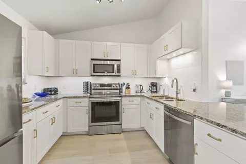 Kitchen - 5448 5th St, Saint Augustine, FL 32080 photo 6 of 6