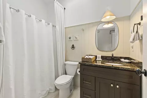 Bath - 5448 5th St, Saint Augustine, FL 32080 photo 2 of 3