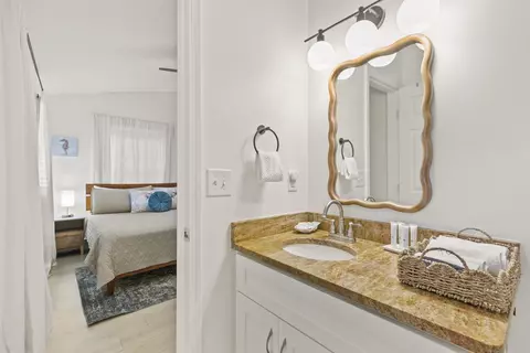 Bath - 5448 5th St, Saint Augustine, FL 32080 photo 3 of 3
