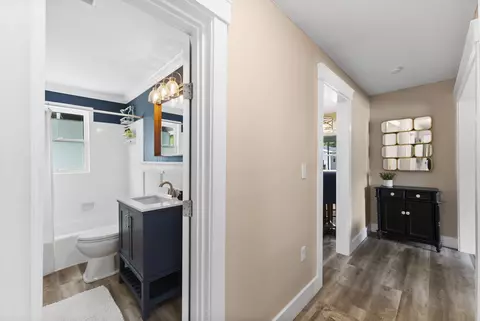 Entry Way - 37 Nesmith Ave, Saint Augustine, FL 32084 photo 4 of 4