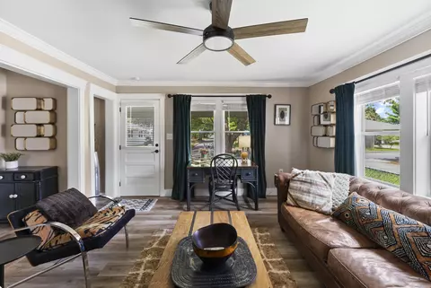Living - 37 Nesmith Ave, Saint Augustine, FL 32084 photo 5 of 10
