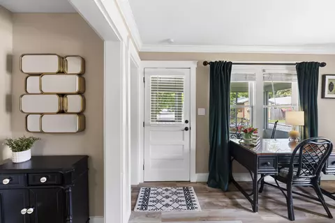 Entry Way - 37 Nesmith Ave, Saint Augustine, FL 32084 photo 1 of 4