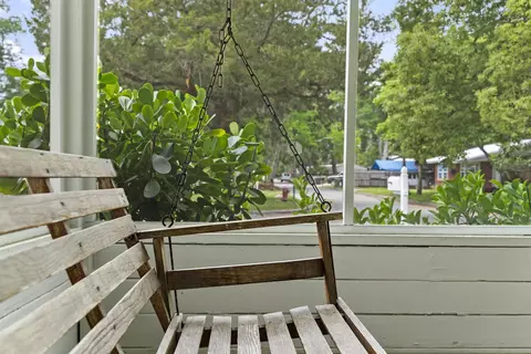 Exterior - 37 Nesmith Ave, Saint Augustine, FL 32084 photo 6 of 7