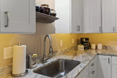 Kitchen - 37 Nesmith Ave, Saint Augustine, FL 32084 photo 3 of 9