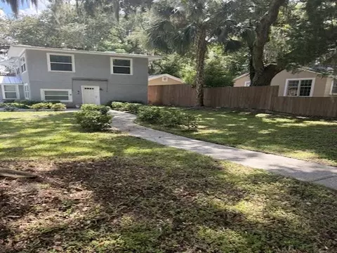 Exterior - 8 Douglas Ave Apt Ab C #A,B & C, Saint Augustine, FL 32084 photo 1 of 10