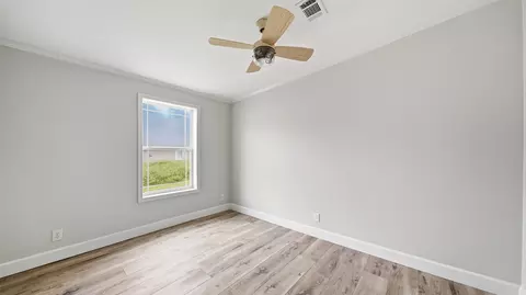 Bedroom - 4633 Third Ave, Saint Augustine, FL 32095 photo 8 of 10
