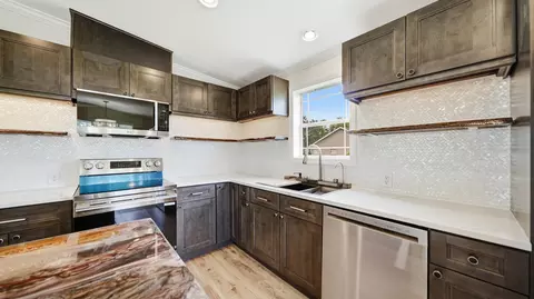 Kitchen - 4633 Third Ave, Saint Augustine, FL 32095 photo 3 of 5