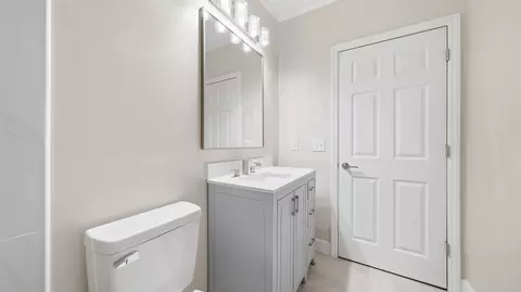 Bath - 4633 Third Ave, Saint Augustine, FL 32095 photo 9 of 9