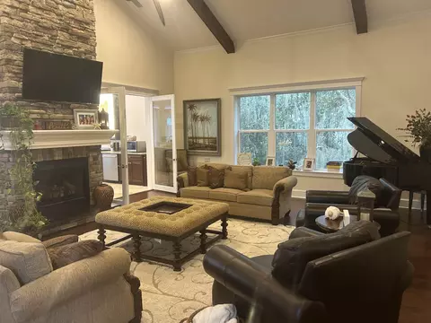 Living - 434 Ocean Forest Dr, Saint Augustine, FL 32080 photo 5 of 9