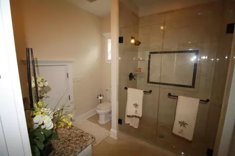 Bath - 434 Ocean Forest Dr, Saint Augustine, FL 32080 photo 3 of 5