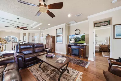Living - 227 Sunset Pt, Saint Augustine, FL 32080 photo 3 of 4