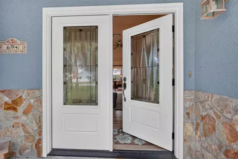 Entry Way - 694 Aleida Dr, Saint Augustine, FL 32086 photo 2 of 3