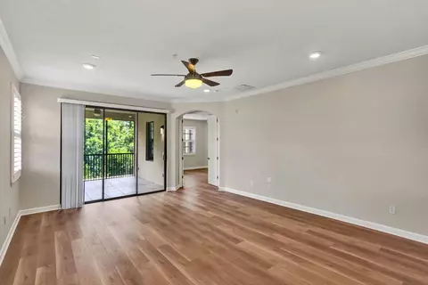 Living - 220 Paseo Terraza #301, Saint Augustine, FL 32095 photo 2 of 3