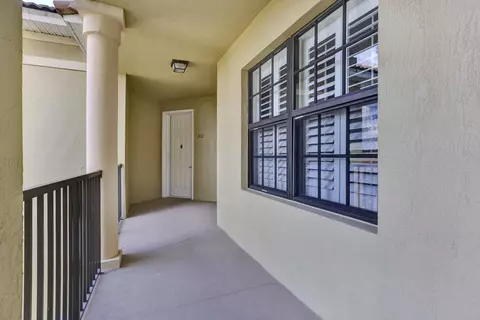Entry Way - 220 Paseo Terraza #301, Saint Augustine, FL 32095 photo 1 of 1