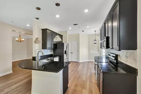 Kitchen - 220 Paseo Terraza #301, Saint Augustine, FL 32095 photo 3 of 4