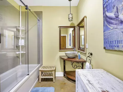Bath - 5201 Medoras Ave, Saint Augustine, FL 32080 photo 6 of 6
