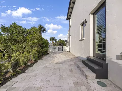 Exterior - 5201 Medoras Ave, Saint Augustine, FL 32080 photo 11 of 14