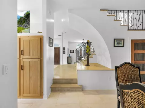 Entry Way - 5201 Medoras Ave, Saint Augustine, FL 32080 photo 2 of 5