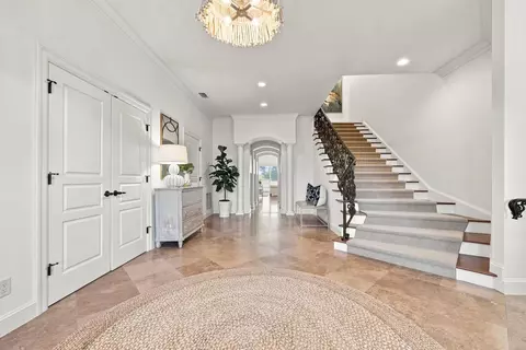 Entry Way - 116 Lancaster Pl, Saint Augustine, FL 32080 photo 5 of 10