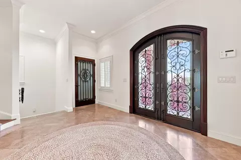 Entry Way - 116 Lancaster Pl, Saint Augustine, FL 32080 photo 3 of 10