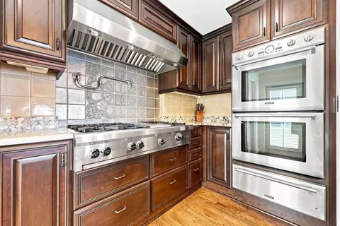 Kitchen - 116 Lancaster Pl, Saint Augustine, FL 32080 photo 5 of 9