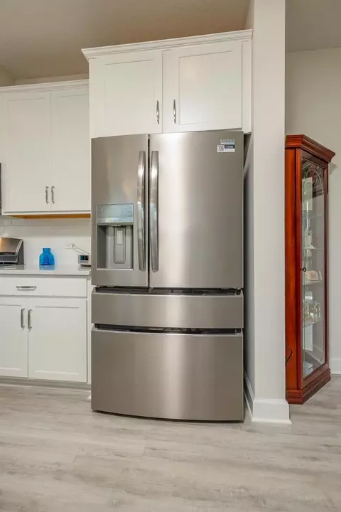 Kitchen - 135 Cedar Elm Way, Saint Augustine, FL 32092 photo 7 of 8