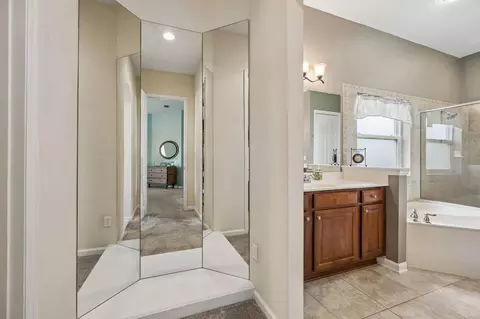 Entry Way - 655 Porta Rosa Cir, Saint Augustine, FL 32092 photo 5 of 7
