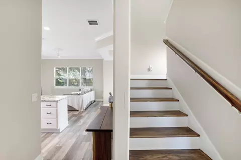 Entry Way - 4 Lisbon St, Saint Augustine Beach, FL 32080 photo 3 of 4