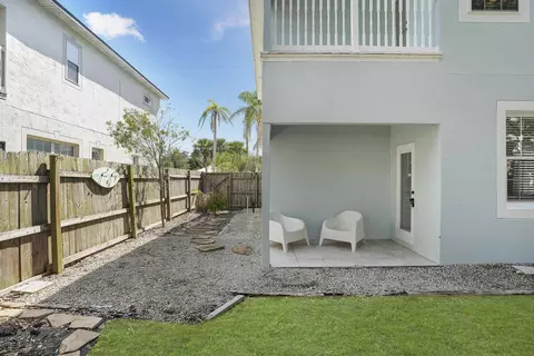 Exterior - 4 Lisbon St, Saint Augustine Beach, FL 32080 photo 9 of 12