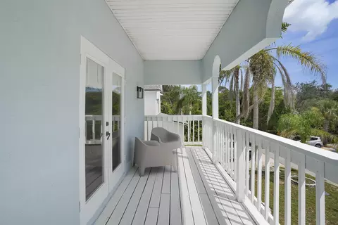 Exterior - 4 Lisbon St, Saint Augustine Beach, FL 32080 photo 4 of 12