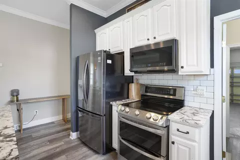 Kitchen - 4 Lisbon St, Saint Augustine Beach, FL 32080 photo 3 of 3