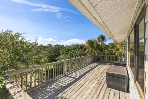 Exterior - 5484 5th St, Saint Augustine, FL 32080 photo 4 of 7