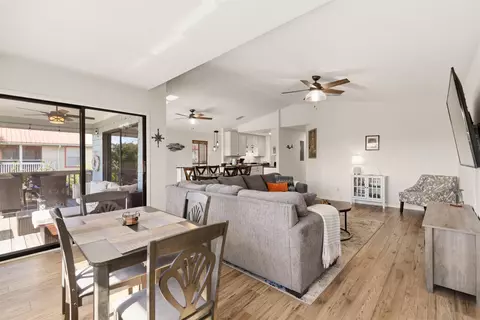Dining - 5484 5th St, Saint Augustine, FL 32080 photo 6 of 6