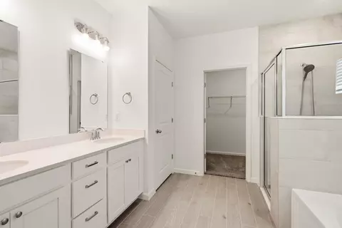 Bath - 709 Lake Sinclair St, Saint Augustine, FL 32084 photo 1 of 3
