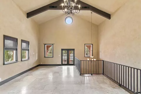 Living - 133 South St, Saint Augustine, FL 32084 photo 3 of 6