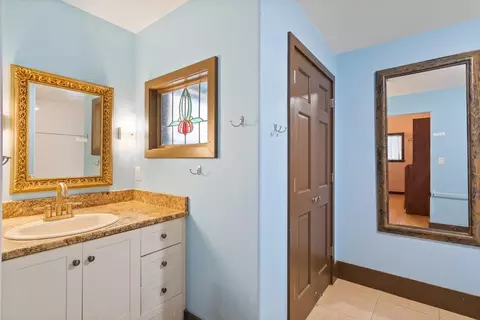 Bath - 133 South St, Saint Augustine, FL 32084 photo 4 of 12