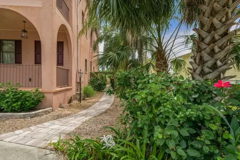 Exterior - 133 South St, Saint Augustine, FL 32084 photo 10 of 29