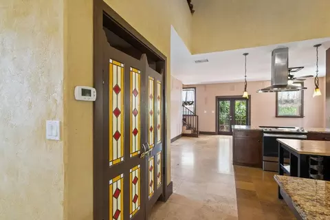 Entry Way - 133 South St, Saint Augustine, FL 32084 photo 9 of 11
