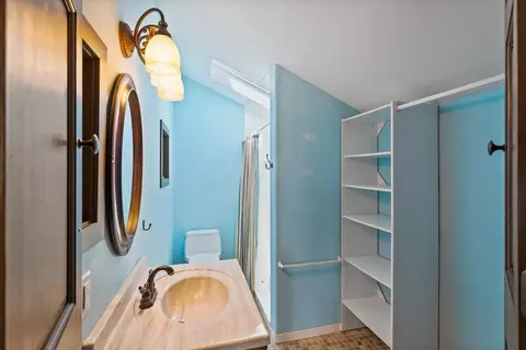 Bath - 133 South St, Saint Augustine, FL 32084 photo 10 of 12