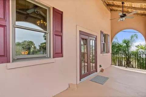 Exterior - 133 South St, Saint Augustine, FL 32084 photo 7 of 29