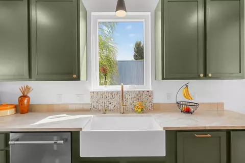 Kitchen - 119 Ferdinand Ave, Saint Augustine, FL 32080 photo 4 of 7