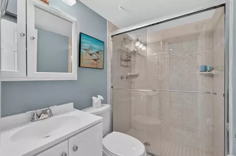 Bath - 7265 A1a S B8, Saint Augustine, FL 32080 photo 3 of 3