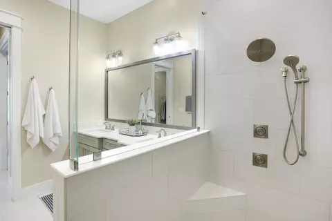 Bath - 6908 Cypress Spring Ct, Saint Augustine, FL 32086 photo 2 of 3