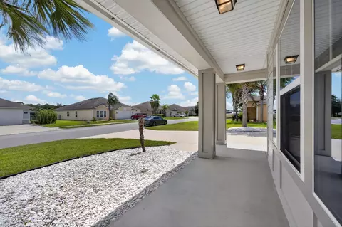 Exterior - 52 S Hamilton Springs Rd, Saint Augustine, FL 32084 photo 2 of 15
