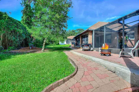 Exterior - 627 E Bianca Cir, Saint Augustine, FL 32086 photo 13 of 17