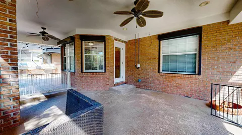 Exterior - 627 E Bianca Cir, Saint Augustine, FL 32086 photo 7 of 17
