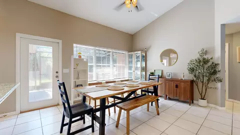 Dining - 627 E Bianca Cir, Saint Augustine, FL 32086 photo 3 of 4