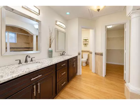 Bath - 627 E Bianca Cir, Saint Augustine, FL 32086 photo 3 of 5