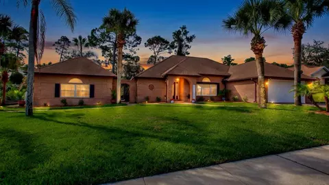 Exterior - 627 E Bianca Cir, Saint Augustine, FL 32086 photo 3 of 17